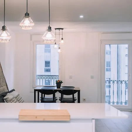 Apartamento Con Vistas Al Corazon De By *